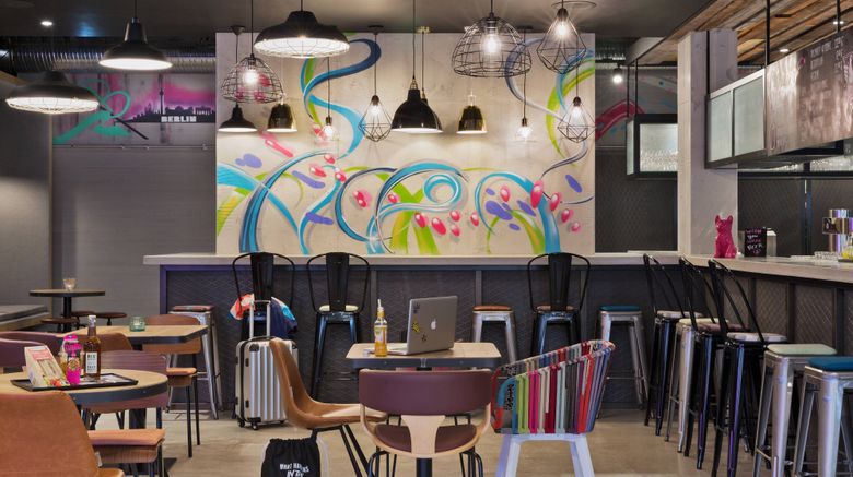 <b>MOXY Berlin Humboldthain Park Restaurant</b>. Images powered by <a href="https://www.leonardoworldwide.com/" title="Leonardo Worldwide" target="_blank">Leonardo</a>.