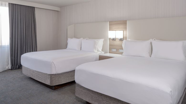 <b>Crowne Plaza Indianapolis Airport Suite</b>. Images powered by <a href="https://www.leonardoworldwide.com/" title="Leonardo Worldwide" target="_blank">Leonardo</a>.