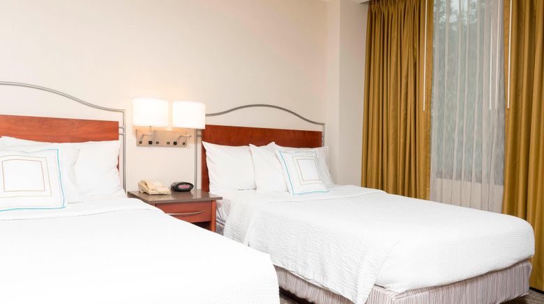 <b>SpringHill Suites Chicago O'Hare Suite</b>. Images powered by <a href="https://www.leonardoworldwide.com/" title="Leonardo Worldwide" target="_blank">Leonardo</a>.