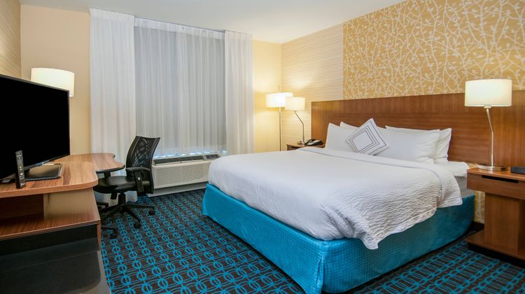 Fairfield Inn/Suites Dallas/Plano North Room