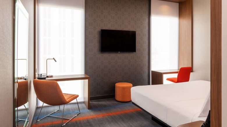 <b>Aloft Me'aisam, Dubai Room</b>. Images powered by <a href="https://www.leonardoworldwide.com/" title="Leonardo Worldwide" target="_blank">Leonardo</a>.