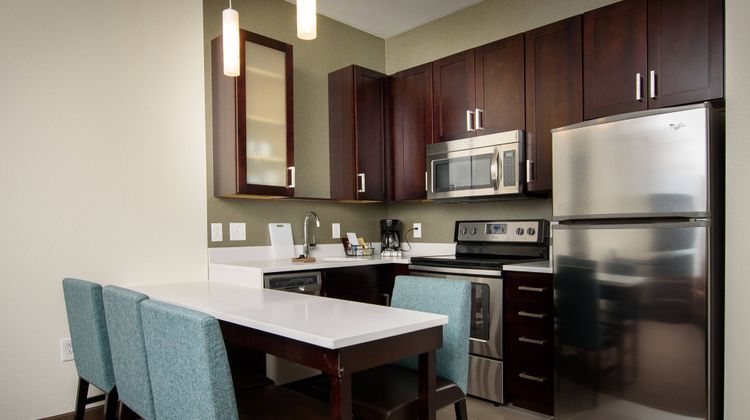 Residence Inn Avon Emerald Event Center Suite