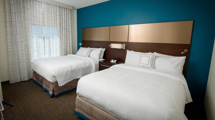 Residence Inn Avon Emerald Event Center Suite