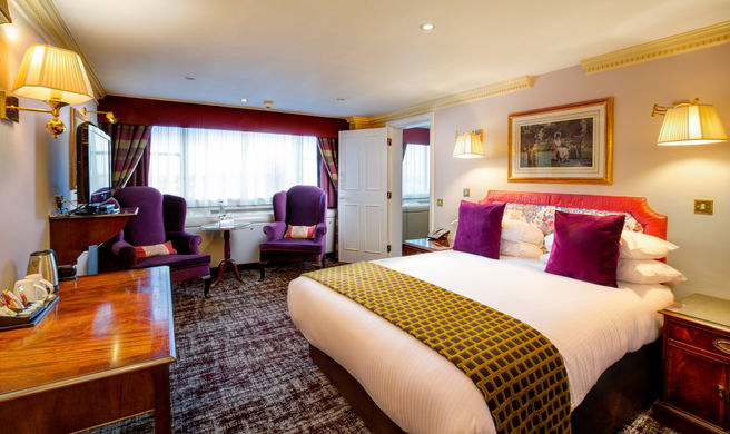 Copthorne Tara Hotel London Kensington Exterior