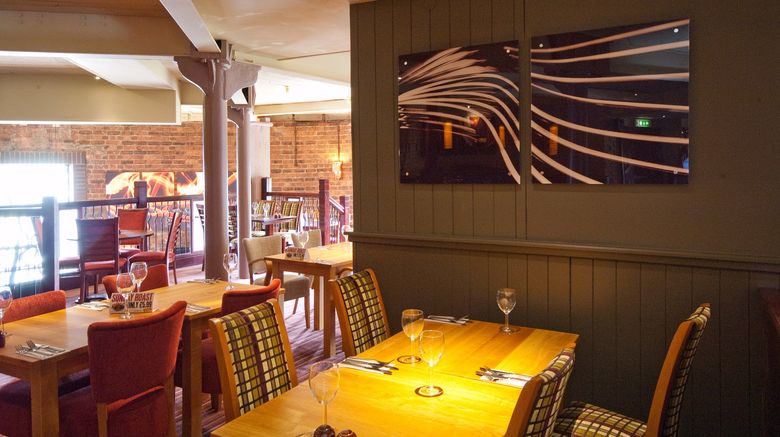 <b>Premier Inn Falkirk Central Restaurant</b>. Images powered by <a href="https://www.leonardoworldwide.com/" title="Leonardo Worldwide" target="_blank">Leonardo</a>.
