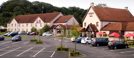 Premier Inn Falkirk East Exterior