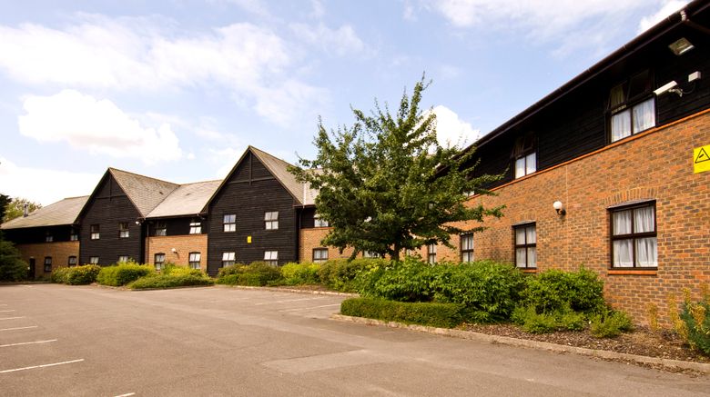 <b>Premier Inn Farnborough Exterior</b>. Images powered by <a href="https://www.leonardoworldwide.com/" title="Leonardo Worldwide" target="_blank">Leonardo</a>.