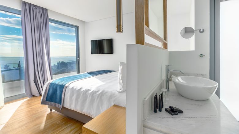 <b>Glyfada Riviera Hotel Room</b>. Images powered by <a href="https://www.leonardoworldwide.com/" title="Leonardo Worldwide" target="_blank">Leonardo</a>.
