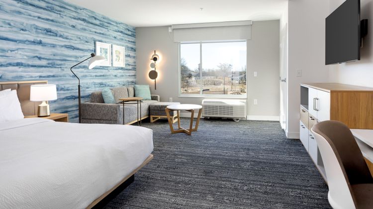 TownePlace Suites Riverstone Parkway Room