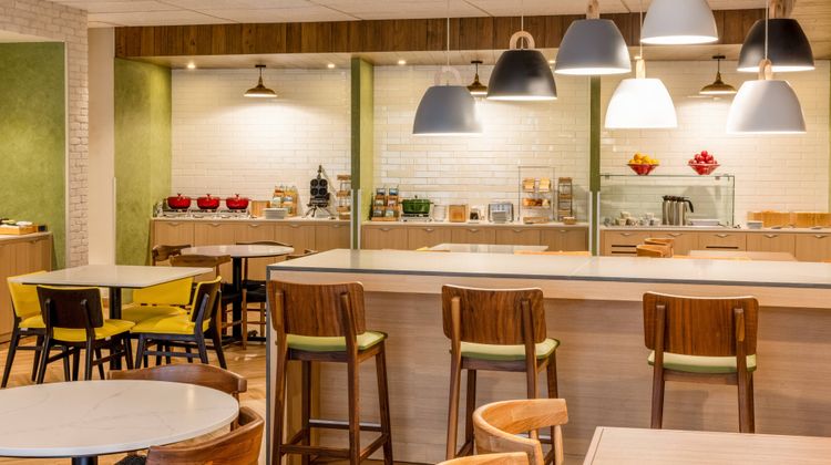 Fairfield Inn & Suites Cancun Downtown Restaurant