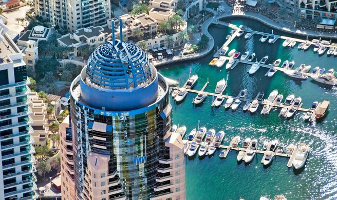 Marriott Harbour Hotel & Suites Exterior
