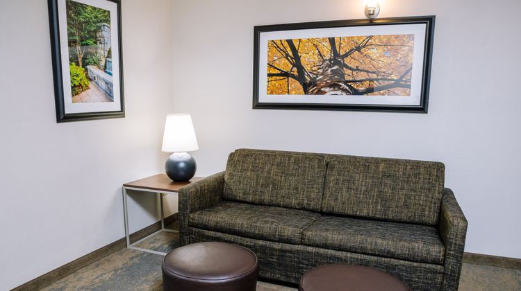 Holiday Inn Room