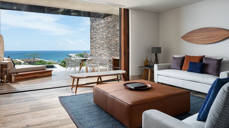 <b>Zadun, a Ritz-Carlton Reserve Suite</b>. Images powered by <a href="https://www.leonardoworldwide.com/" title="Leonardo Worldwide" target="_blank">Leonardo</a>.
