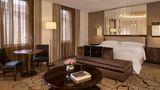 <b>Sheraton Grand London Park Lane Suite</b>. Images powered by <a href="https://www.leonardoworldwide.com/" title="Leonardo Worldwide" target="_blank">Leonardo</a>.