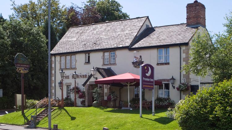 Premier Inn Glasgow (Bearsden) Exterior