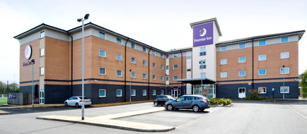 Premier Inn Glasgow Braehead Exterior