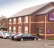 Premier Inn Glasgow (Paisley) Exterior