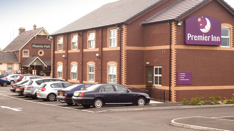 <b>Premier Inn Glasgow (Paisley) Exterior</b>. Images powered by <a href="https://www.leonardoworldwide.com/" title="Leonardo Worldwide" target="_blank">Leonardo</a>.
