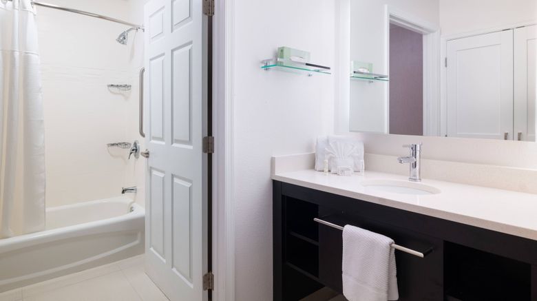 <b>Residence Inn by Marriott Williamsburg Room</b>. Images powered by <a href="https://www.leonardoworldwide.com/" title="Leonardo Worldwide" target="_blank">Leonardo</a>.