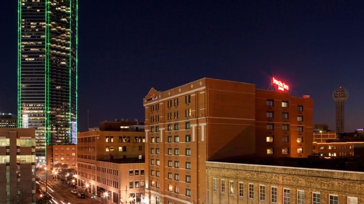 SpringHill Suites Downtown/West End Exterior