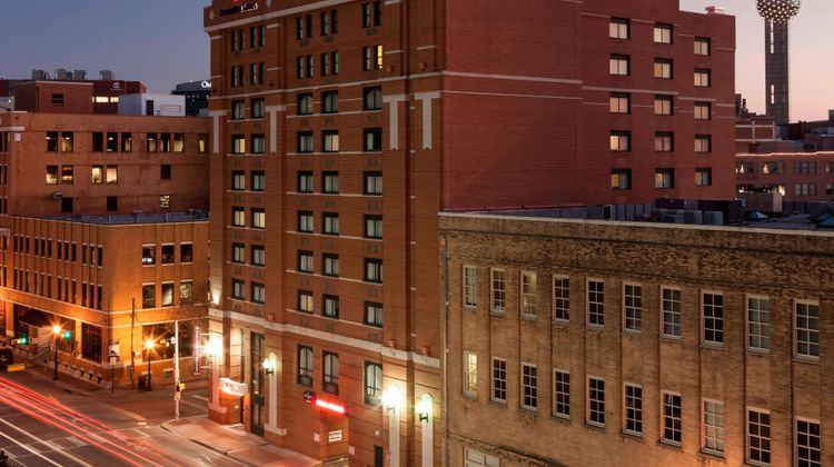 SpringHill Suites Downtown/West End Exterior