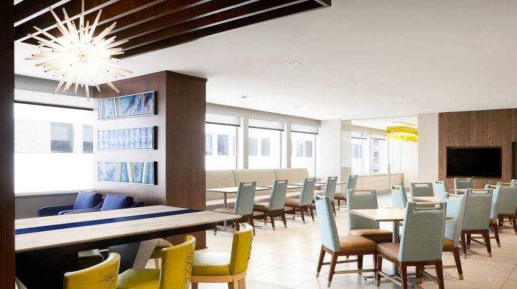 Residence Inn Dallas Downtown Restaurant