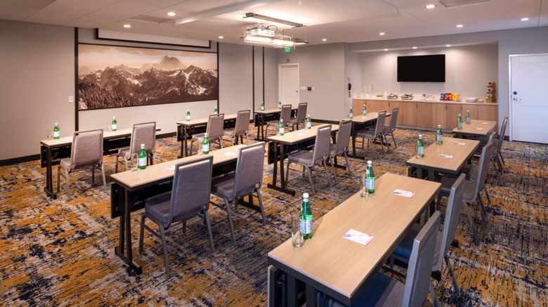 <b>TownePlace Suites Ellensburg Meeting</b>. Images powered by <a href="https://www.leonardoworldwide.com/" title="Leonardo Worldwide" target="_blank">Leonardo</a>.
