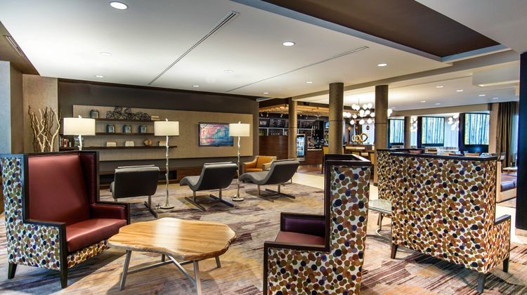 Courtyard Lenox Lobby
