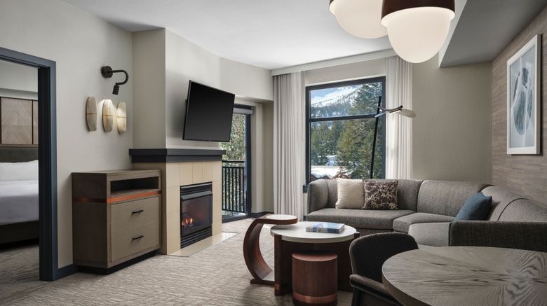<b>The Westin Monache Resort, Mammoth Room</b>. Images powered by <a href="https://www.leonardoworldwide.com/" title="Leonardo Worldwide" target="_blank">Leonardo</a>.