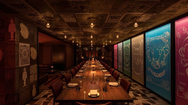 <b>Moxy NYC East Village Meeting</b>. Images powered by <a href="https://www.leonardoworldwide.com/" title="Leonardo Worldwide" target="_blank">Leonardo</a>.