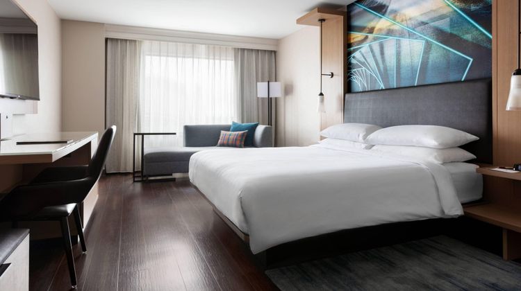Des Moines Marriott Downtown Room