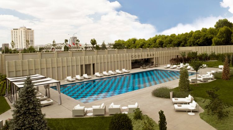 JW Marriott Hotel Ankara Pool