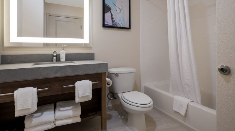 <b>Candlewood Suites Lafayette Suite</b>. Images powered by <a href="https://www.leonardoworldwide.com/" title="Leonardo Worldwide" target="_blank">Leonardo</a>.