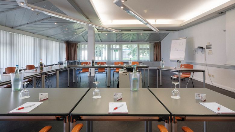 <b>Hotel Haus Duden Meeting</b>. Images powered by <a href="https://www.leonardoworldwide.com/" title="Leonardo Worldwide" target="_blank">Leonardo</a>.