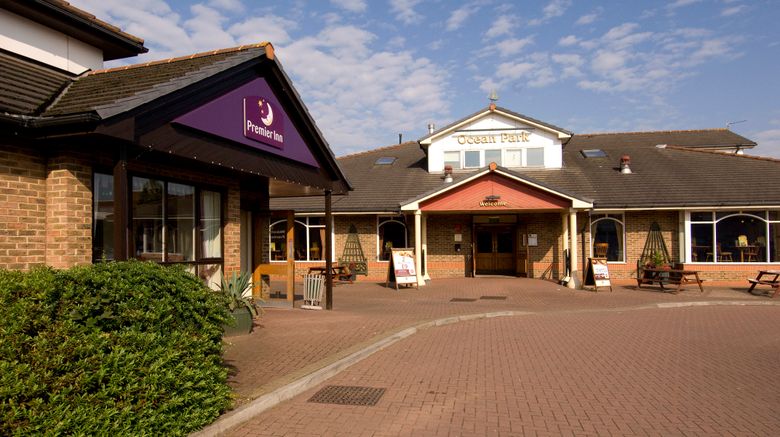 <b>Premier Inn Cardiff City South Exterior</b>. Images powered by <a href="https://www.leonardoworldwide.com/" title="Leonardo Worldwide" target="_blank">Leonardo</a>.