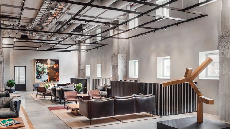 Blique by Nobis Lobby