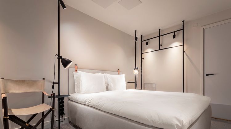 Blique by Nobis Room