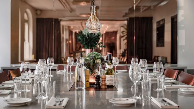 Miss Clara by Nobis Stockholm Meeting