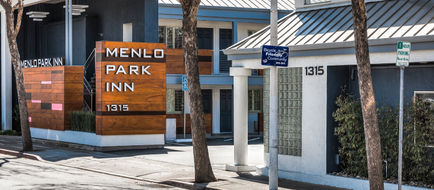Menlo Park Inn Exterior