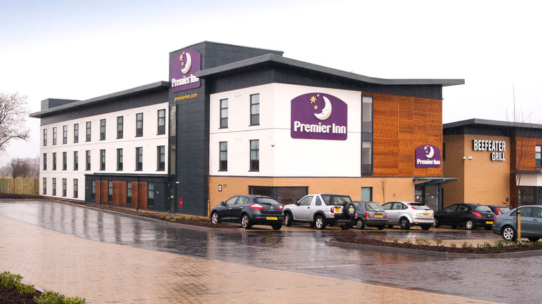 <b>Premier Inn Glasgow Newton Mearns (M77) Exterior</b>. Images powered by <a href="https://www.leonardoworldwide.com/" title="Leonardo Worldwide" target="_blank">Leonardo</a>.
