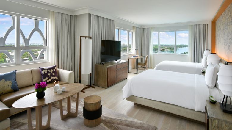 <b>Nobu Hotel at Eden Roc Miami Beach Suite</b>. Images powered by <a href="https://www.leonardoworldwide.com/" title="Leonardo Worldwide" target="_blank">Leonardo</a>.