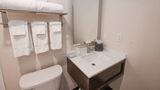 Holiday Inn Cleveland-Mayfield Room