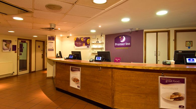 <b>Premier Inn London Gatwick Airport (A23) Lobby</b>. Images powered by <a href="https://www.leonardoworldwide.com/" title="Leonardo Worldwide" target="_blank">Leonardo</a>.