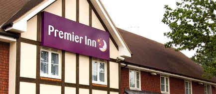 Premier Inn London Gatwick Airport East Exterior