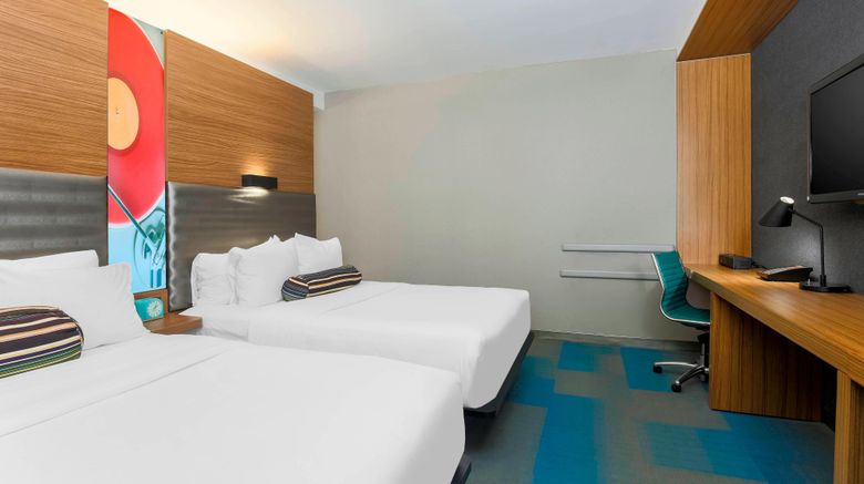<b>aloft Harlem Room</b>. Images powered by <a href="https://www.leonardoworldwide.com/" title="Leonardo Worldwide" target="_blank">Leonardo</a>.