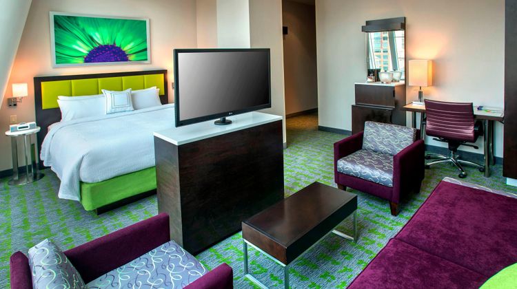 SpringHill Suites Midtown Manhattan Suite