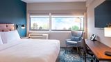 Four Points by Sheraton Norwood Room