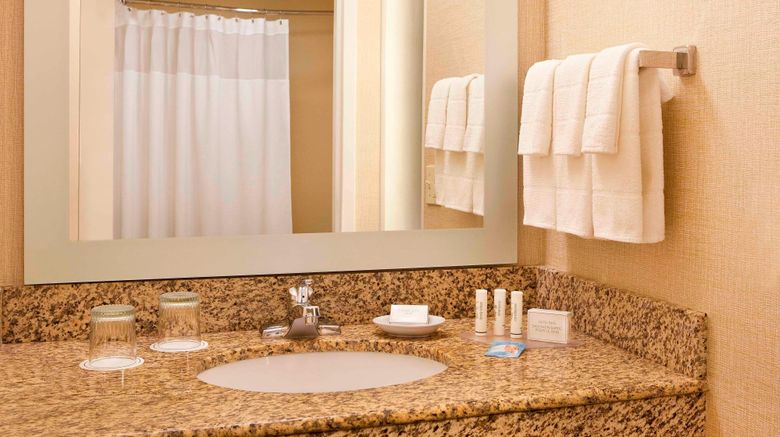 <b>SpringHill Suites by Marriott Room</b>. Images powered by <a href="https://www.leonardoworldwide.com/" title="Leonardo Worldwide" target="_blank">Leonardo</a>.