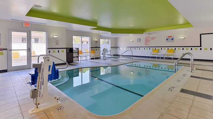 Fairfield Inn & Suites Recreation