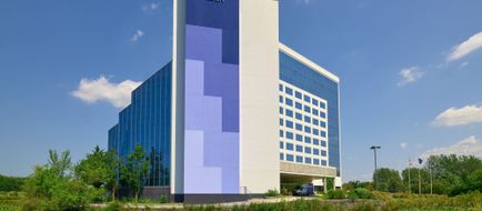 Delta Hotel Philadelphia Airport Exterior